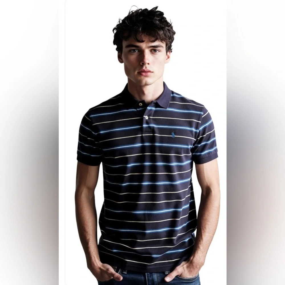 VCG- Large Polo Ralph Lauren Men's Blue and White Striped Polo Shirt.